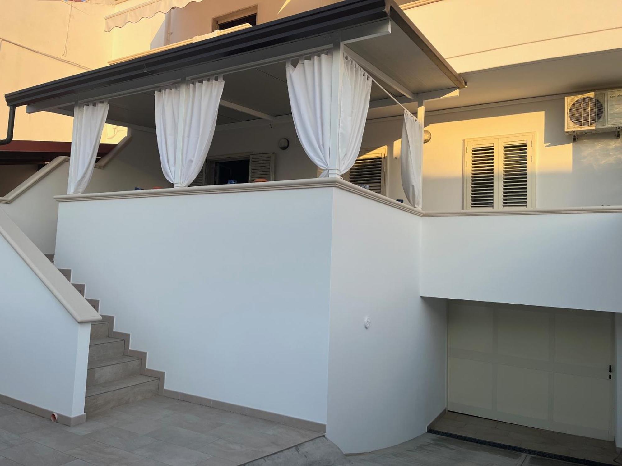 Villa Ticia A 100 Metri Dalla Spiaggia Con Parcheggio Privato Lido Marini Exteriör bild